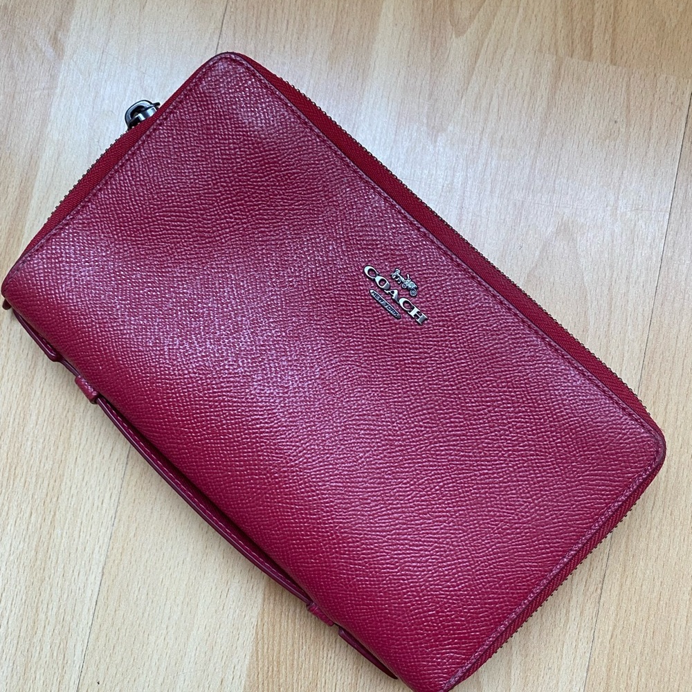Coach Accordion Double Zip Wallet